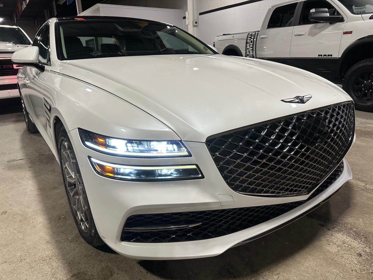 2024 Genesis G80 2.5T Advanced AWD - Photo #4