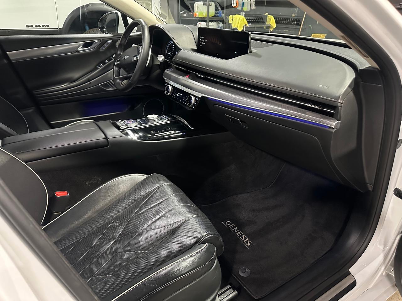 2024 Genesis G80 2.5T Advanced AWD - Photo #10