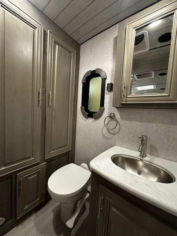 2026 ARCTIC FOX 25RB NXT 