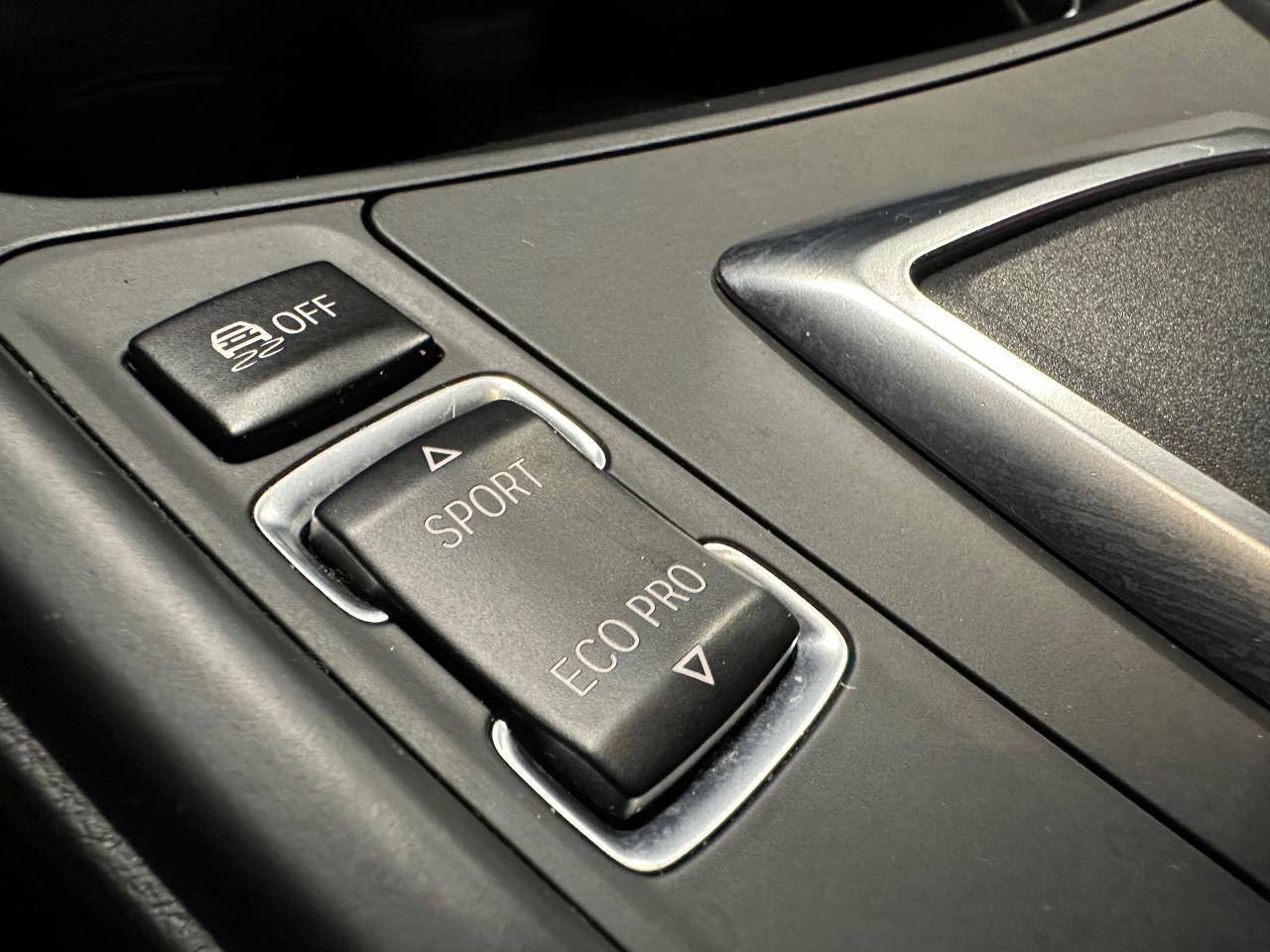 2013 BMW 3 Series 328i xDrive | SUNROOF | HEATED SEATS | BLUETOTH - Photo #29