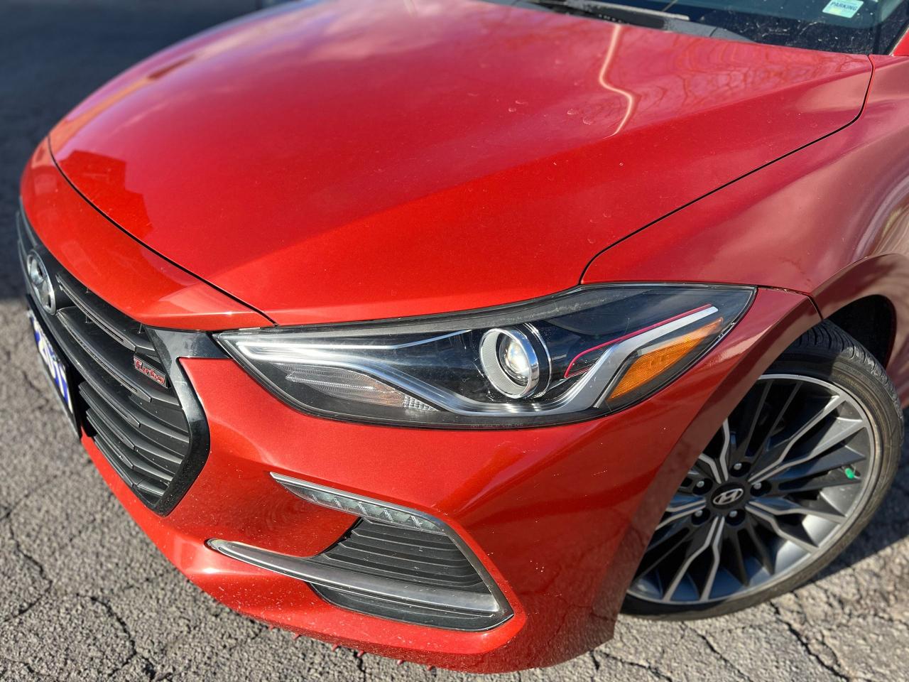 2017 Hyundai Elantra Sport Tech NO ACCIDENTS HEATED SEATS & STEERING Photo