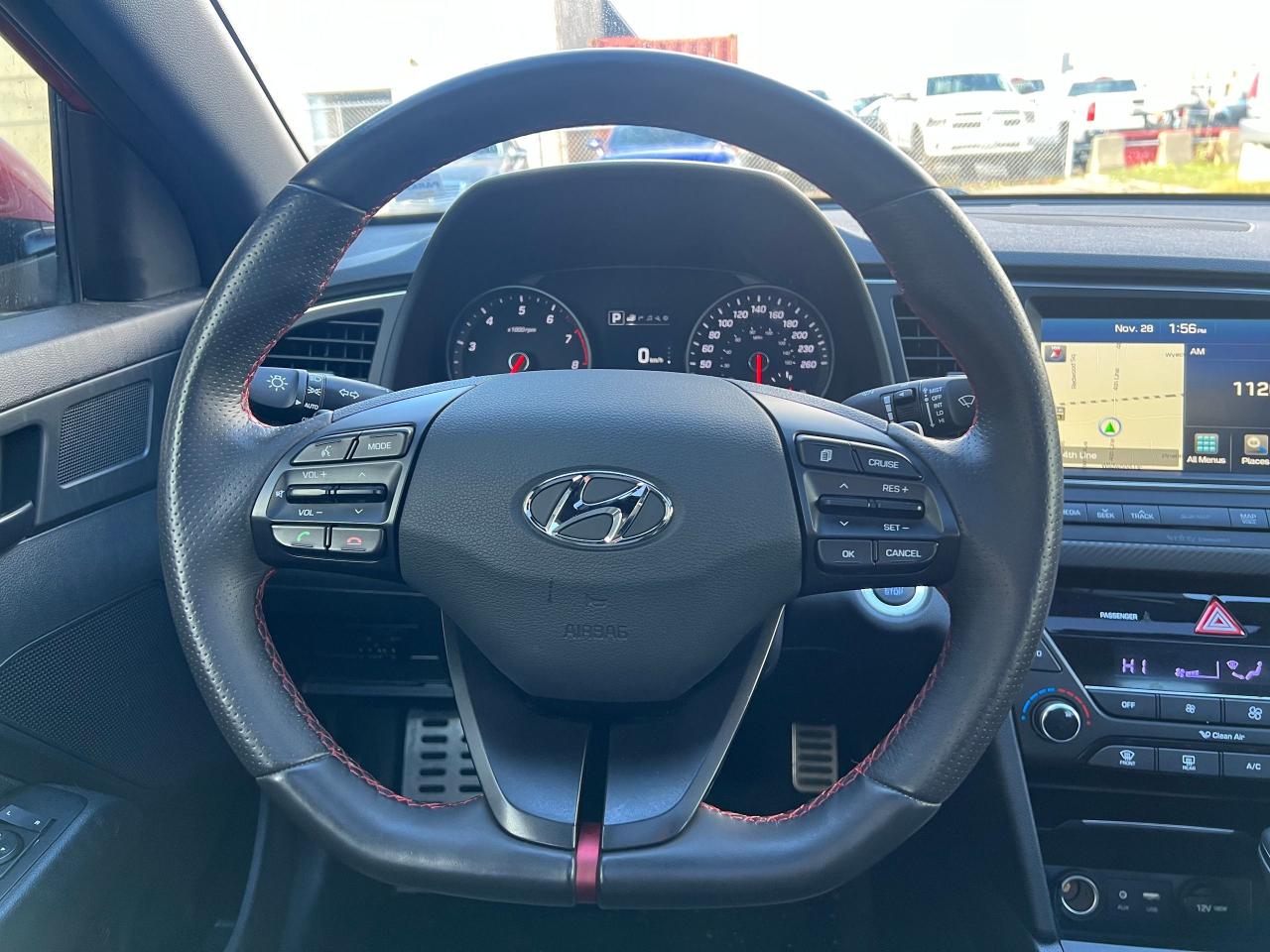 2017 Hyundai Elantra Sport Tech NO ACCIDENTS HEATED SEATS & STEERING Photo