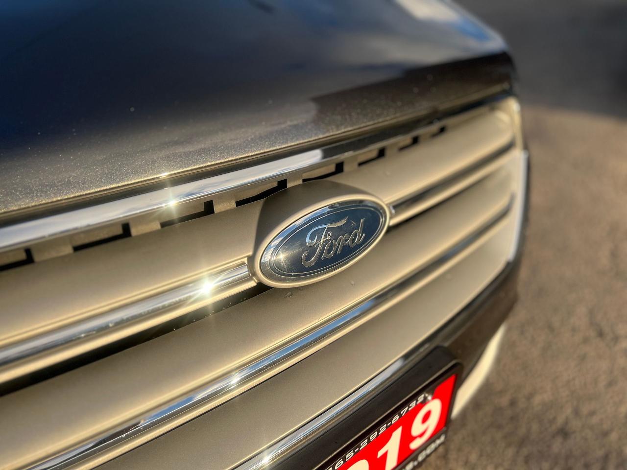 2019 Ford Escape SEL 4WD NO ACCIDENTS HEATED SEATS APPLE CARPLAY Photo