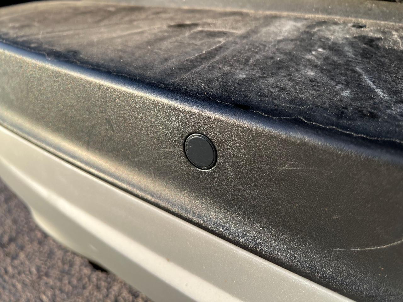 2019 Ford Escape SEL 4WD NO ACCIDENTS HEATED SEATS APPLE CARPLAY Photo