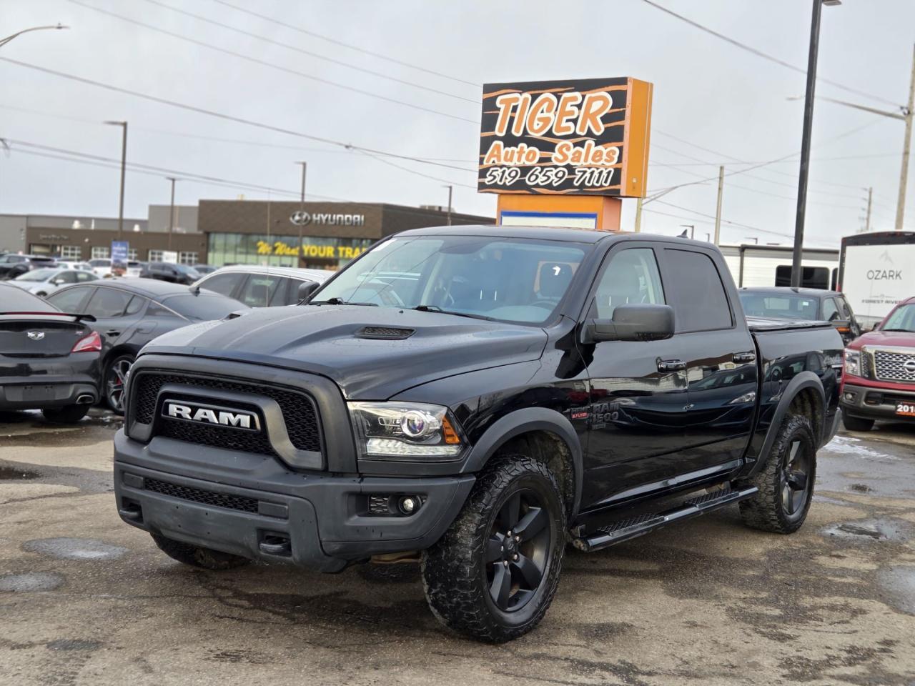 2019 RAM 1500 Classic WARLOCK, BLACK WHEELS, CREW, SCREEN, CERTIFIED - Photo #1