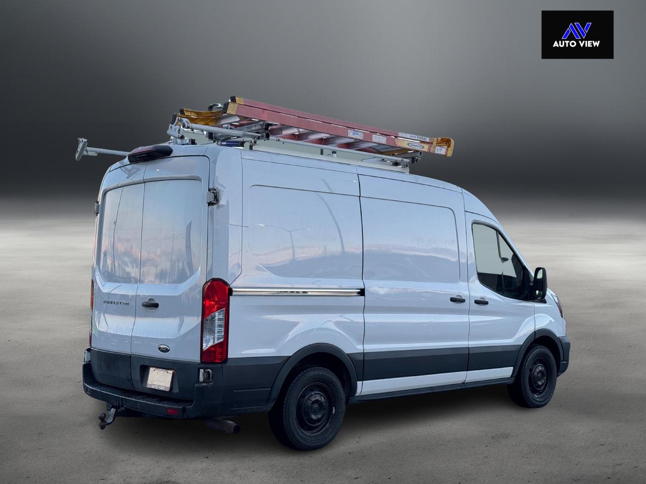 2020 Ford Transit Cargo Van 130" WB MED ROOF **WELL SERVICED** - Photo #6