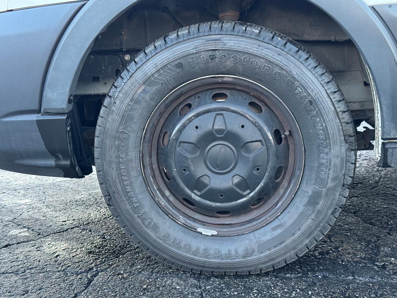 2020 Ford Transit Cargo Van 130" WB MED ROOF **WELL SERVICED** - Photo #17