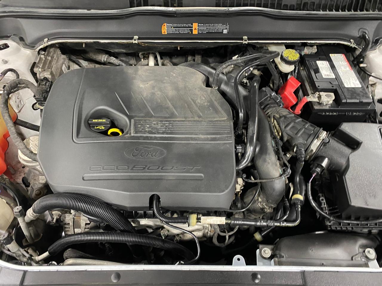 2015 Ford Fusion SE - Photo #9