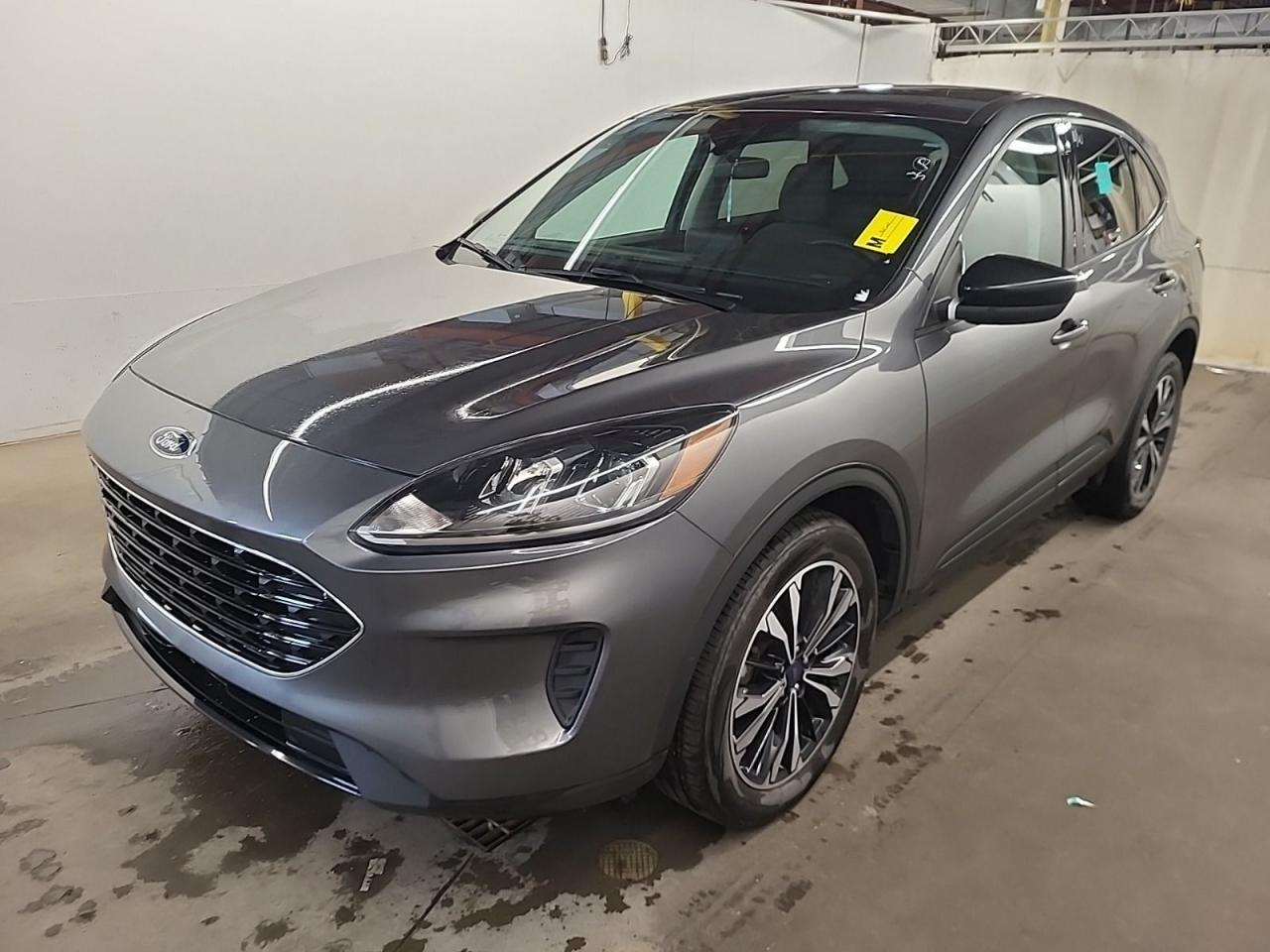 2022 Ford Escape SE Hybrid