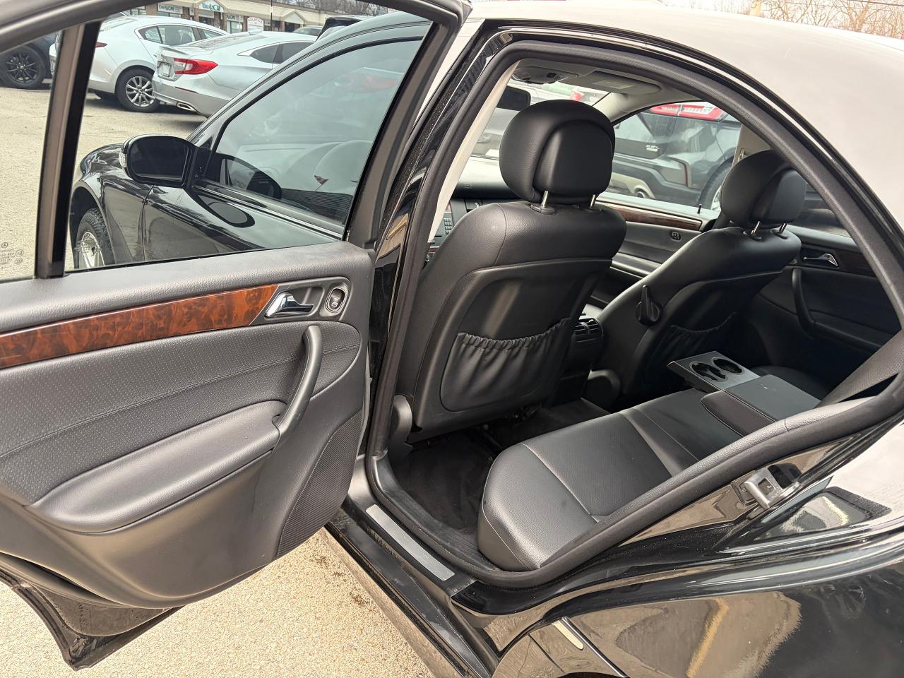 2007 Mercedes-Benz C-Class 2.5L Photo