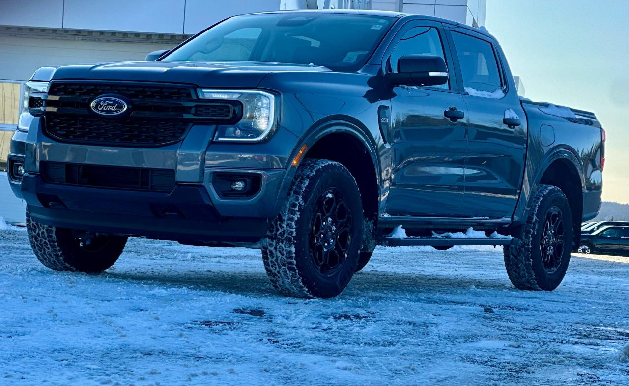 2025 Ford Ranger XLT 4WD SuperCrew 5' Box Photo1