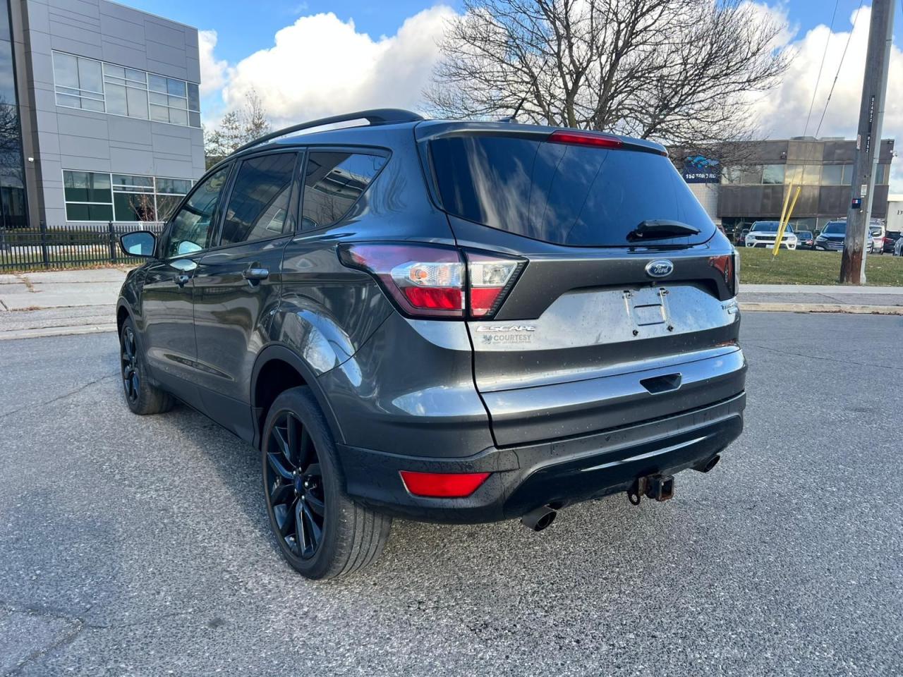 2017 Ford Escape Titanium - Photo #8