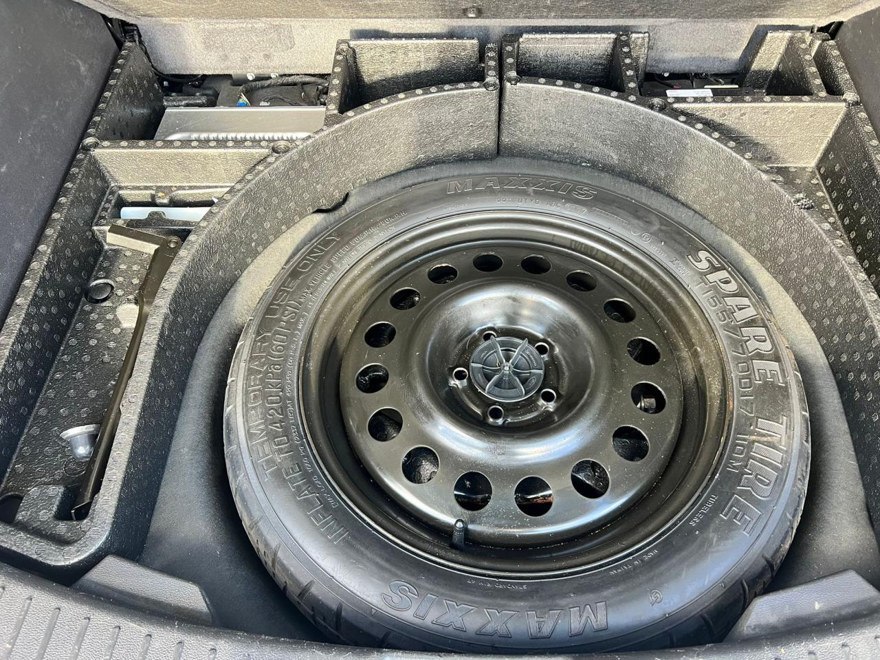 2017 Ford Escape Titanium - Photo #19