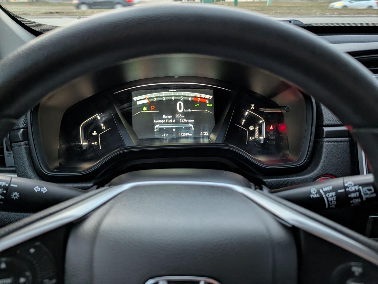 2017 Honda CR-V LX | MB OWNED | GOOD SERVICE RECORDS - Photo #13