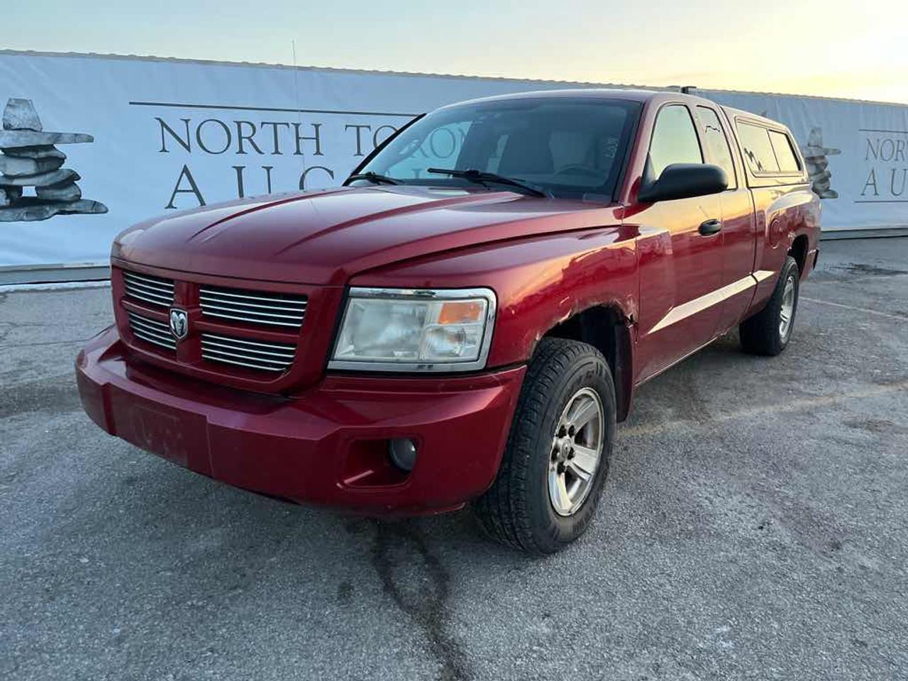 2008 Dodge Dakota SXT - Photo #1