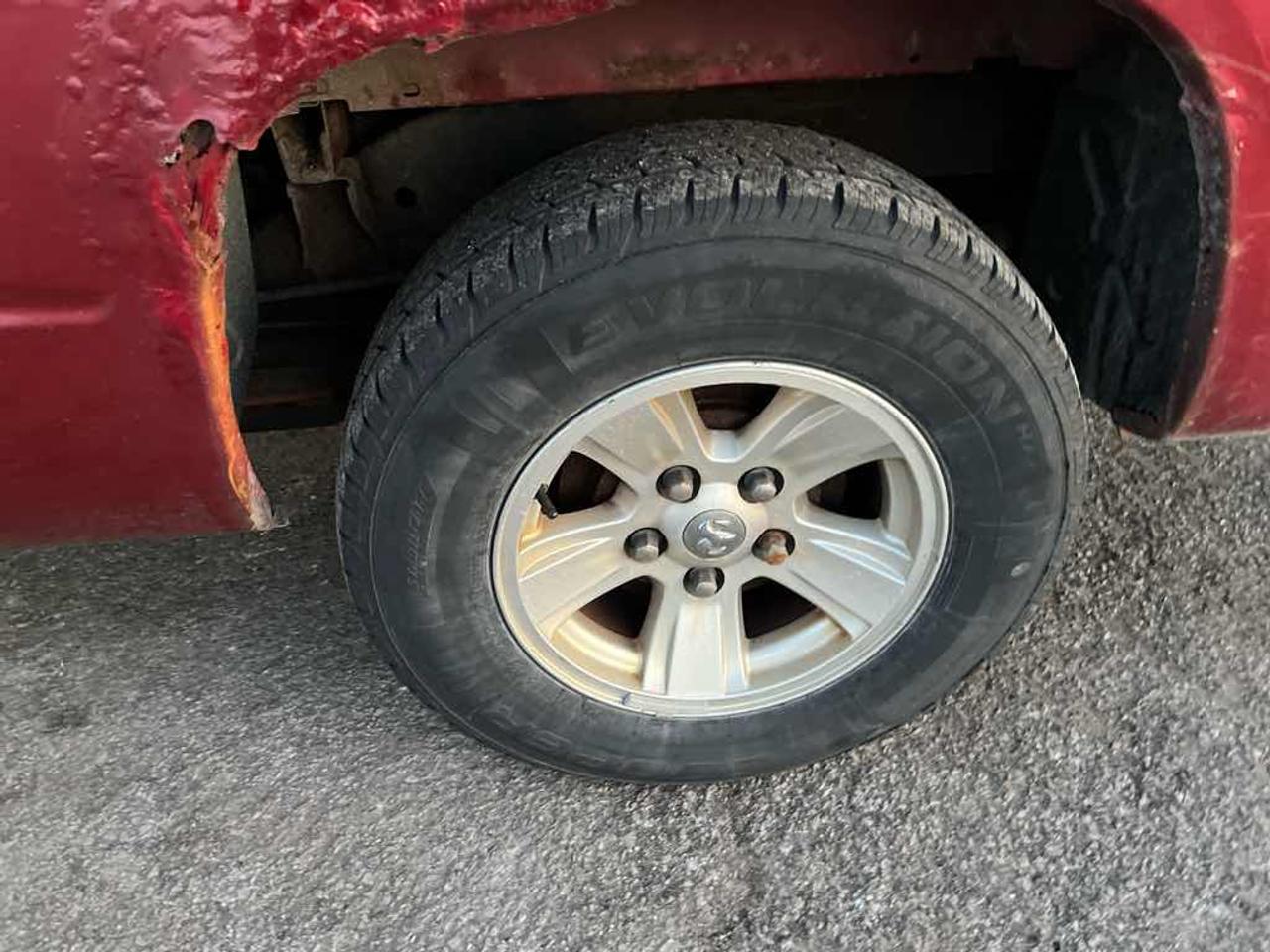 2008 Dodge Dakota SXT Photo