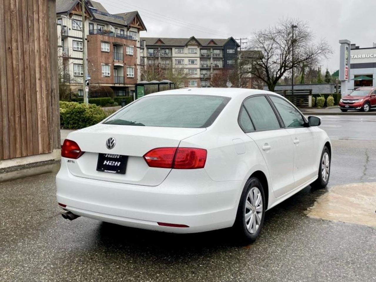 2014 Volkswagen Jetta Trendline+FINANCING AVAILABLE Photo5