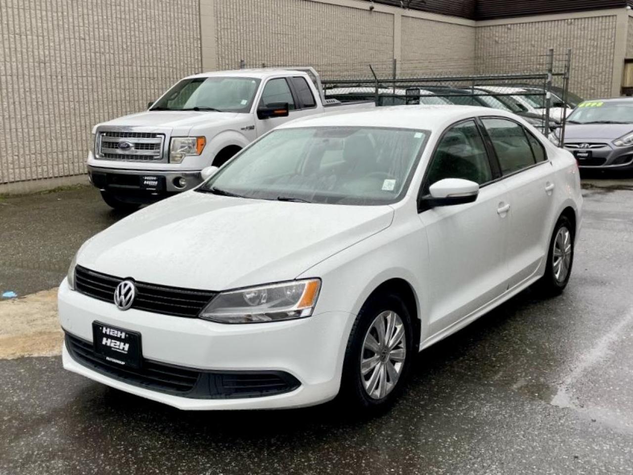 Used 2014 Volkswagen Jetta Trendline+FINANCING AVAILABLE for sale in Langley, BC