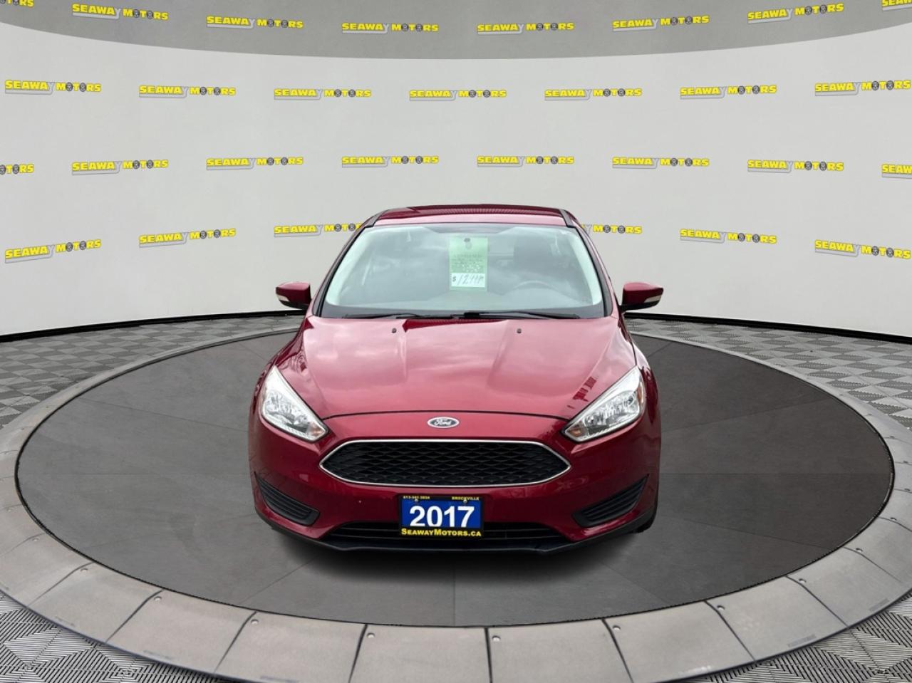 2017 Ford Focus SE - Photo #7