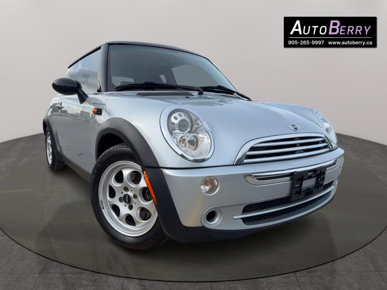 Used 2005 MINI Cooper Hardtop 2dr Cpe for sale in Woodbridge, ON