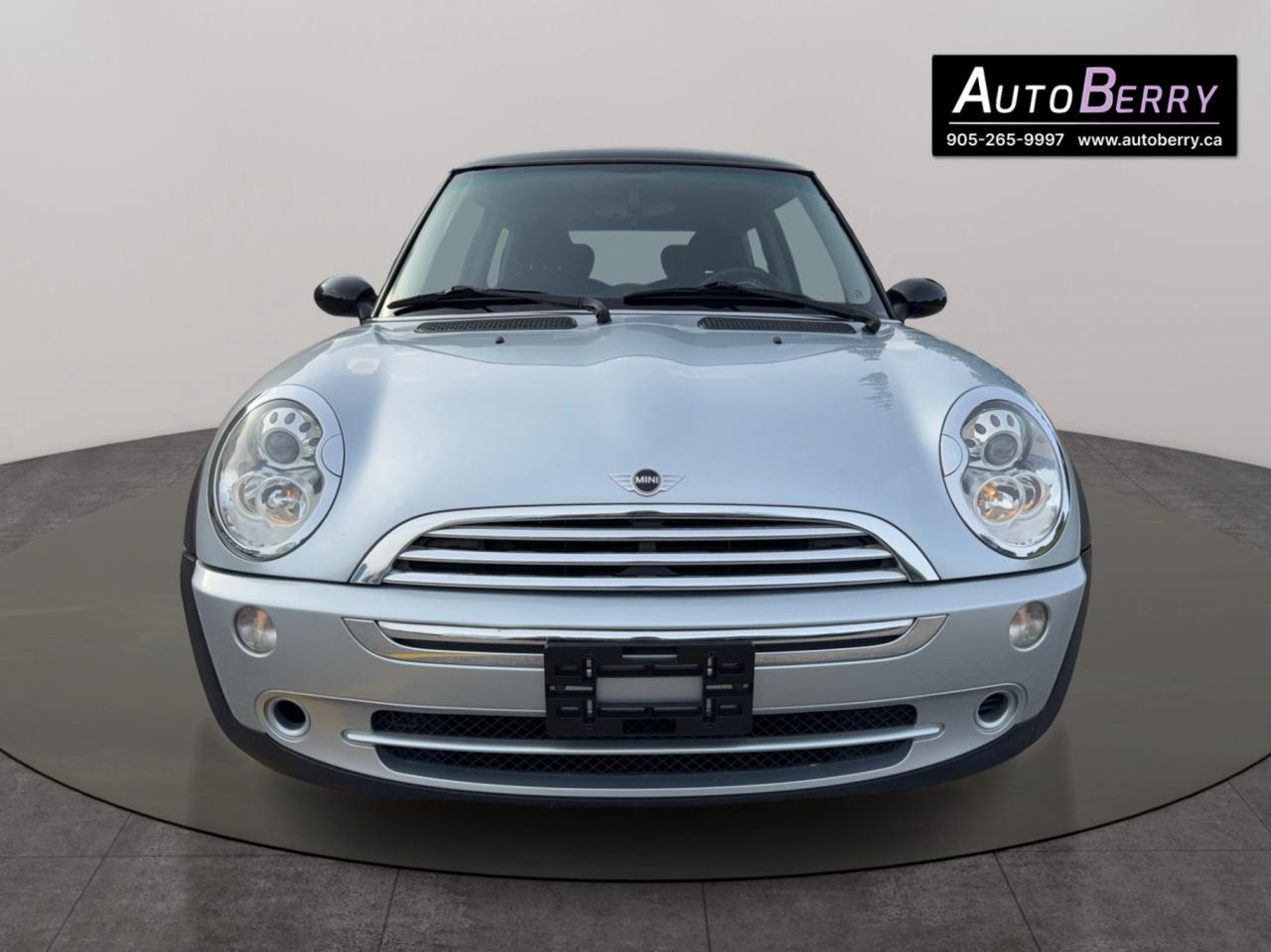 2005 MINI Cooper Hardtop 2dr Cpe Photo