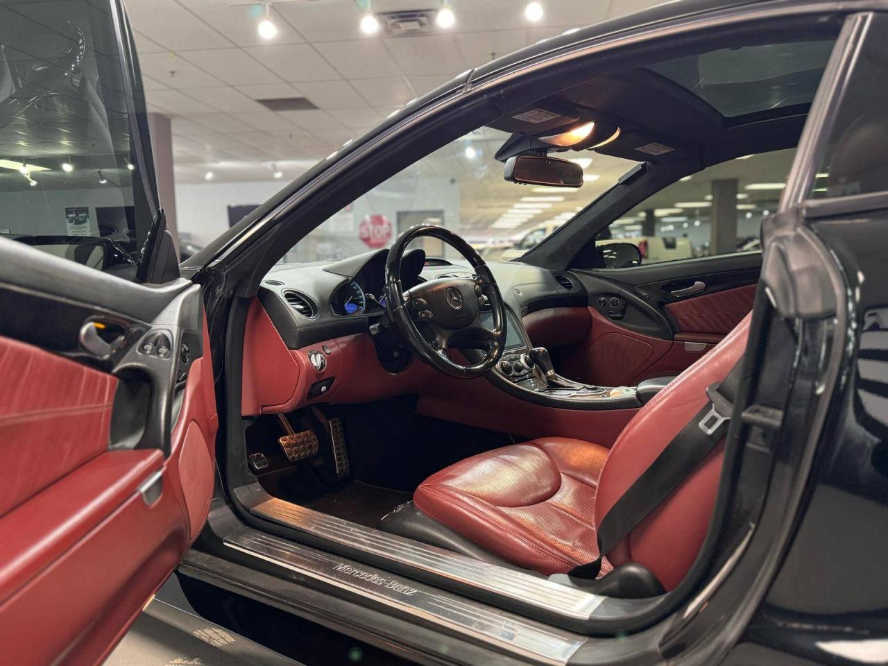 2007 Mercedes-Benz SL-Class 2dr Roadster 5.5L V12 Photo