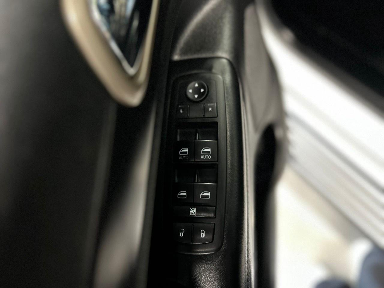 2014 Jeep Grand Cherokee Laredo Photo