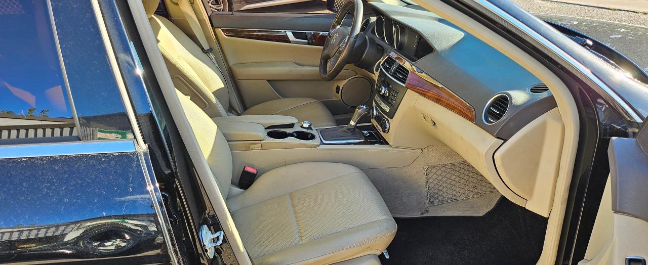 2013 Mercedes-Benz C-Class C 300 4Matic GPS/APPLE CAR PLAY - Photo #7