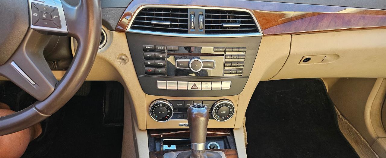 2013 Mercedes-Benz C-Class C 300 4Matic GPS/APPLE CAR PLAY - Photo #8