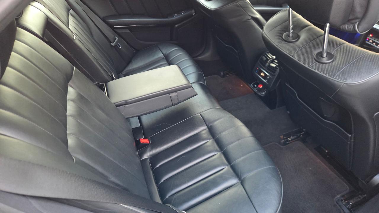 2014 Mercedes-Benz E-Class 4DR SDN E 550 4MATIC - Photo #9