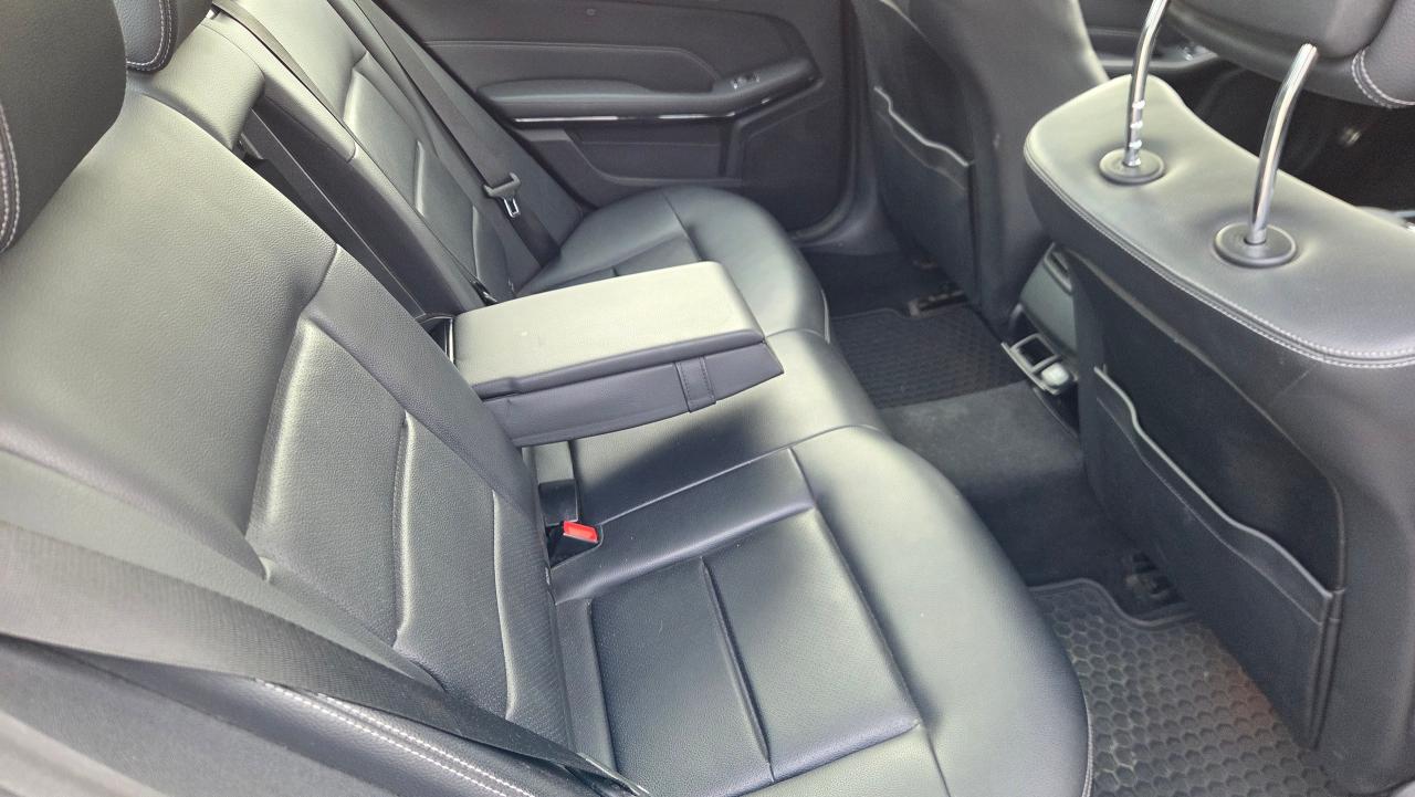 2016 Mercedes-Benz E-Class 4dr Sdn E 250 BlueTEC 4MATIC - Photo #9