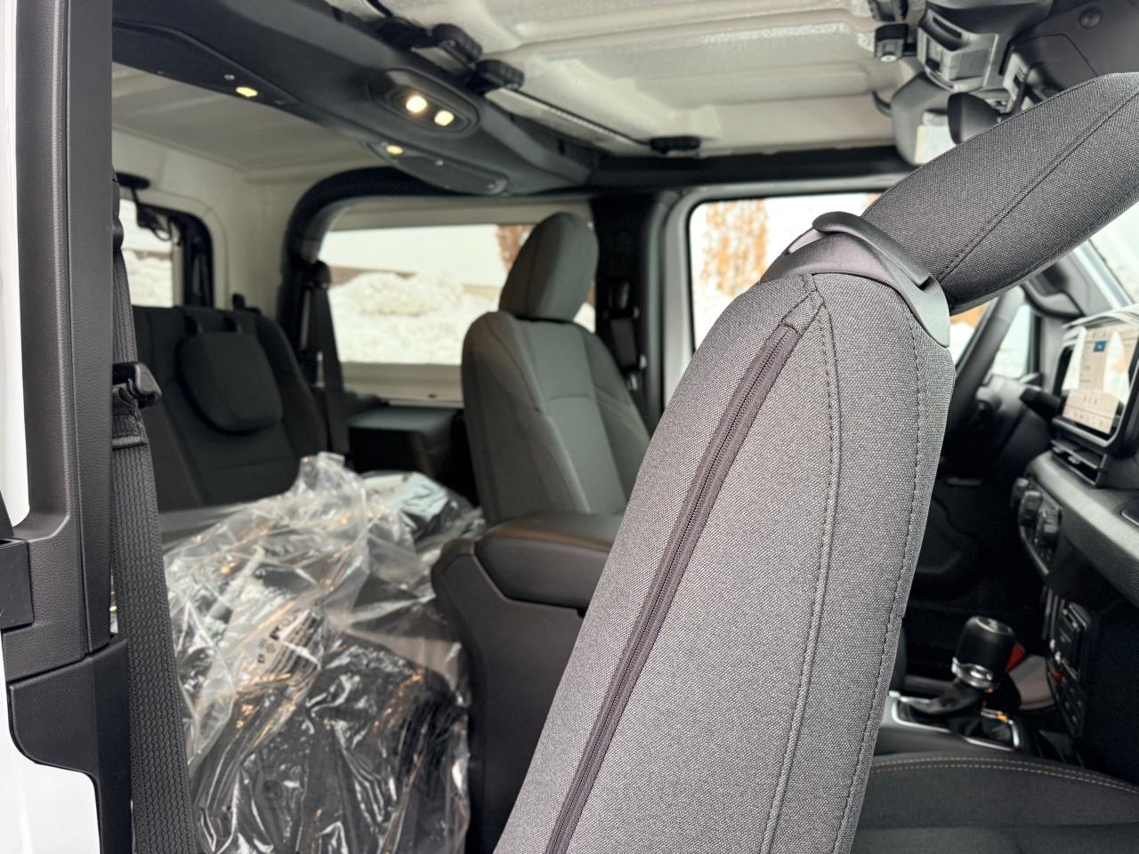 2026 Jeep Wrangler Willys 2 Door 4x4 Photo