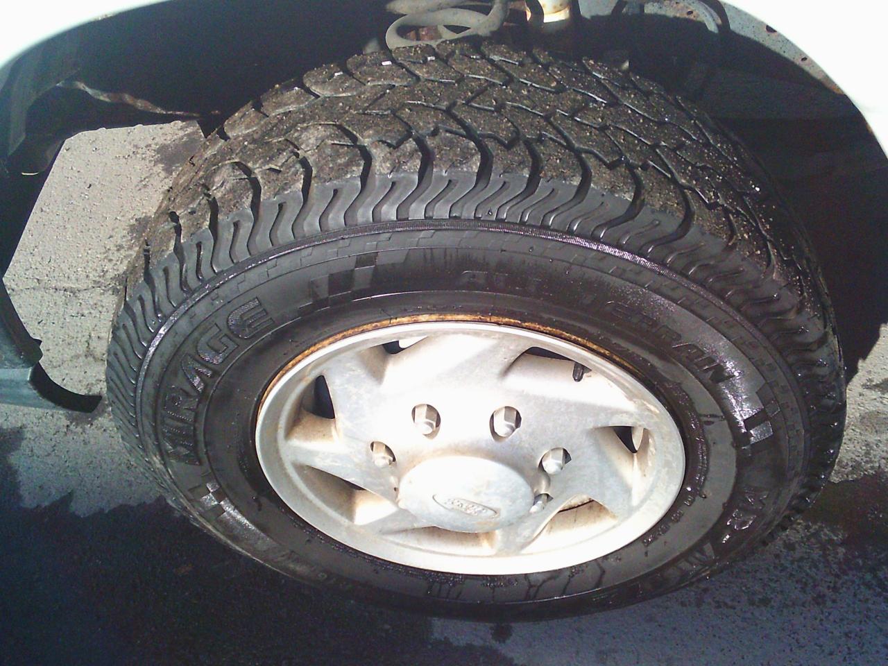 2012 Ford Econoline E-250 Commercial - Photo #20