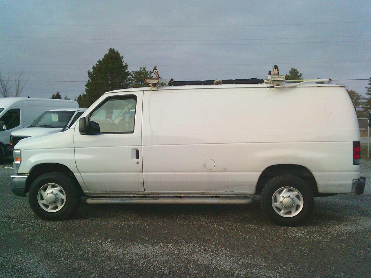 Used 2012 Ford Econoline E-250 Commercial for sale in Fenwick, ON