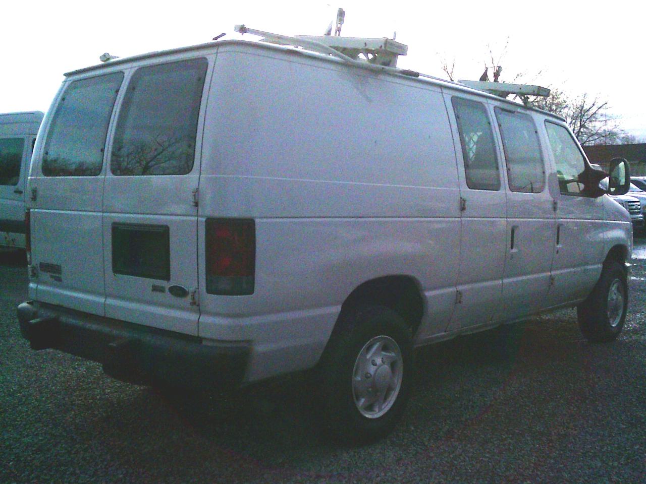 2012 Ford Econoline E-250 Commercial - Photo #6