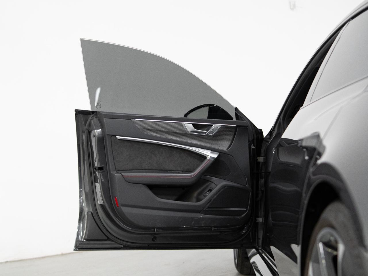 2021 Audi RS 7 DYNAMIC PKG | CARBON OPTICS | 22 IN Photo