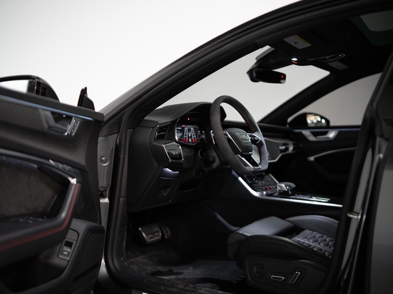 2021 Audi RS 7 DYNAMIC PKG | CARBON OPTICS | 22 IN Photo