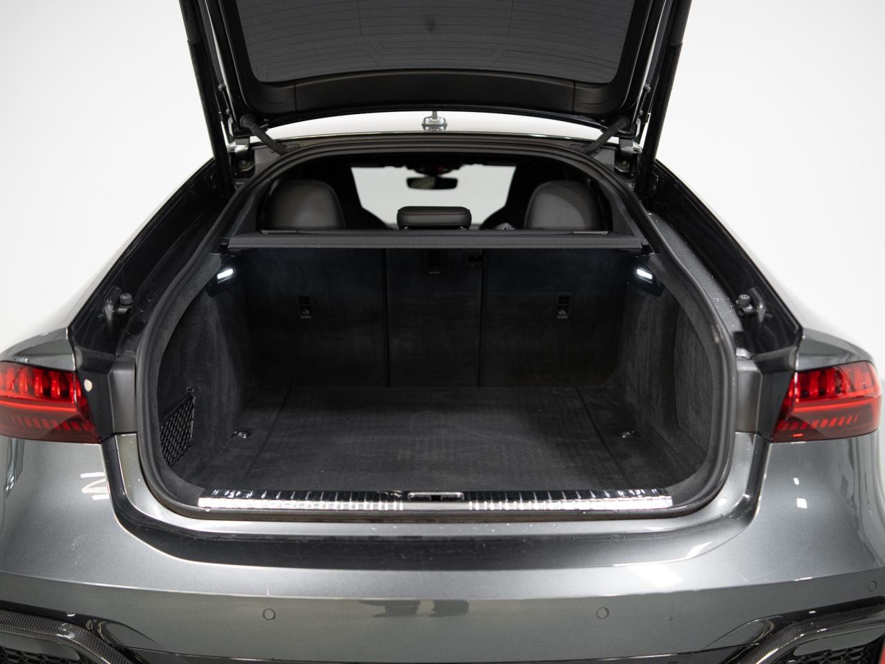 2021 Audi RS 7 DYNAMIC PKG | CARBON OPTICS | 22 IN Photo