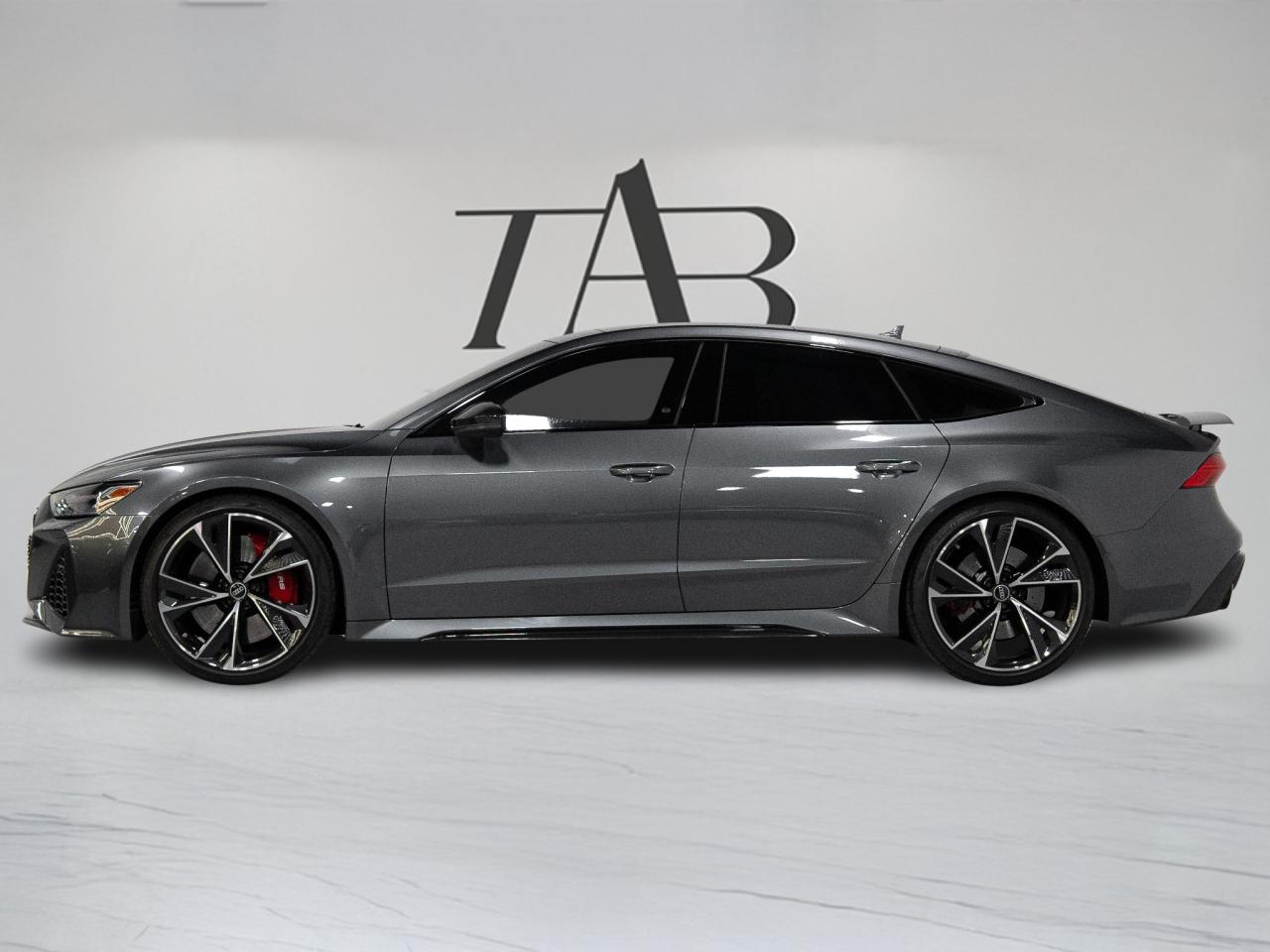 2021 Audi RS 7 DYNAMIC PKG | CARBON OPTICS | 22 IN Photo