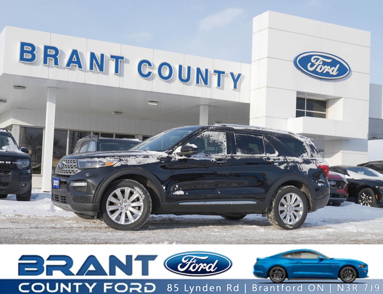 2021 Ford Explorer LIMITED | 4X4 | 3 ROWS OF SEATING! | PANO ROOF | Photo