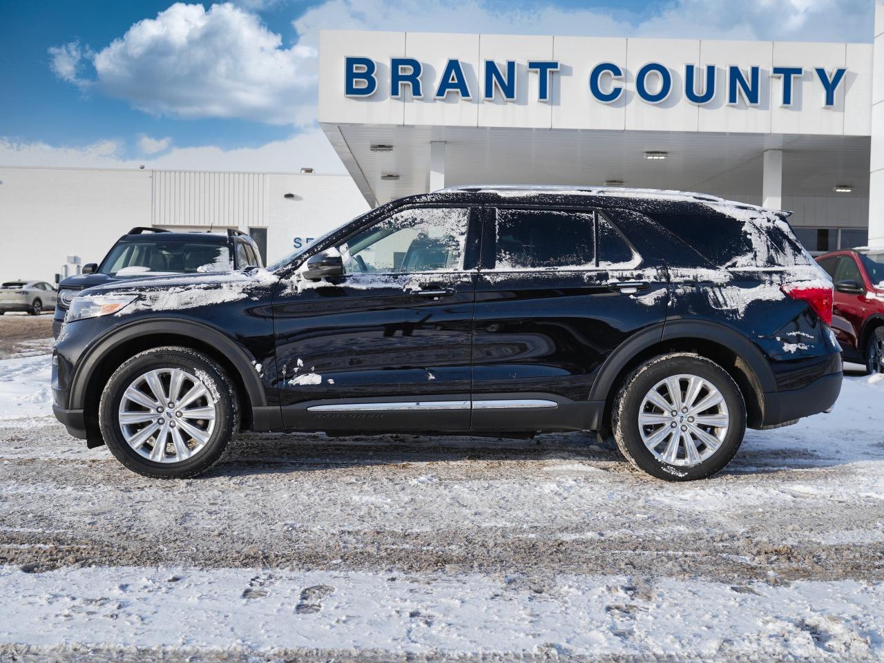 2021 Ford Explorer LIMITED | 4X4 | 3 ROWS OF SEATING! | PANO ROOF | Photo