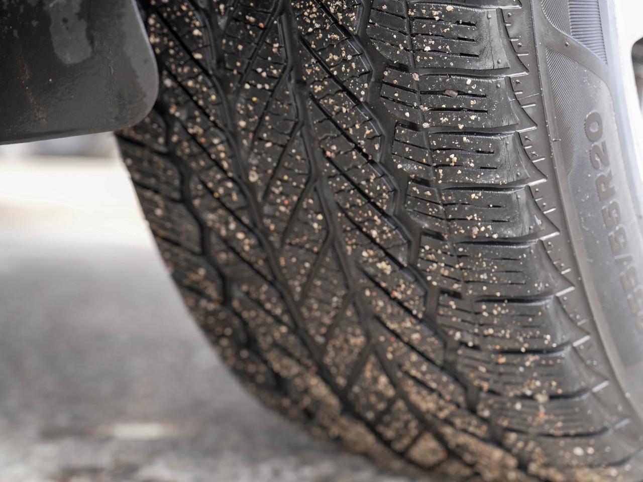 2021 Ford Explorer LIMITED | 4X4 | 3 ROWS OF SEATING! | PANO ROOF | Photo