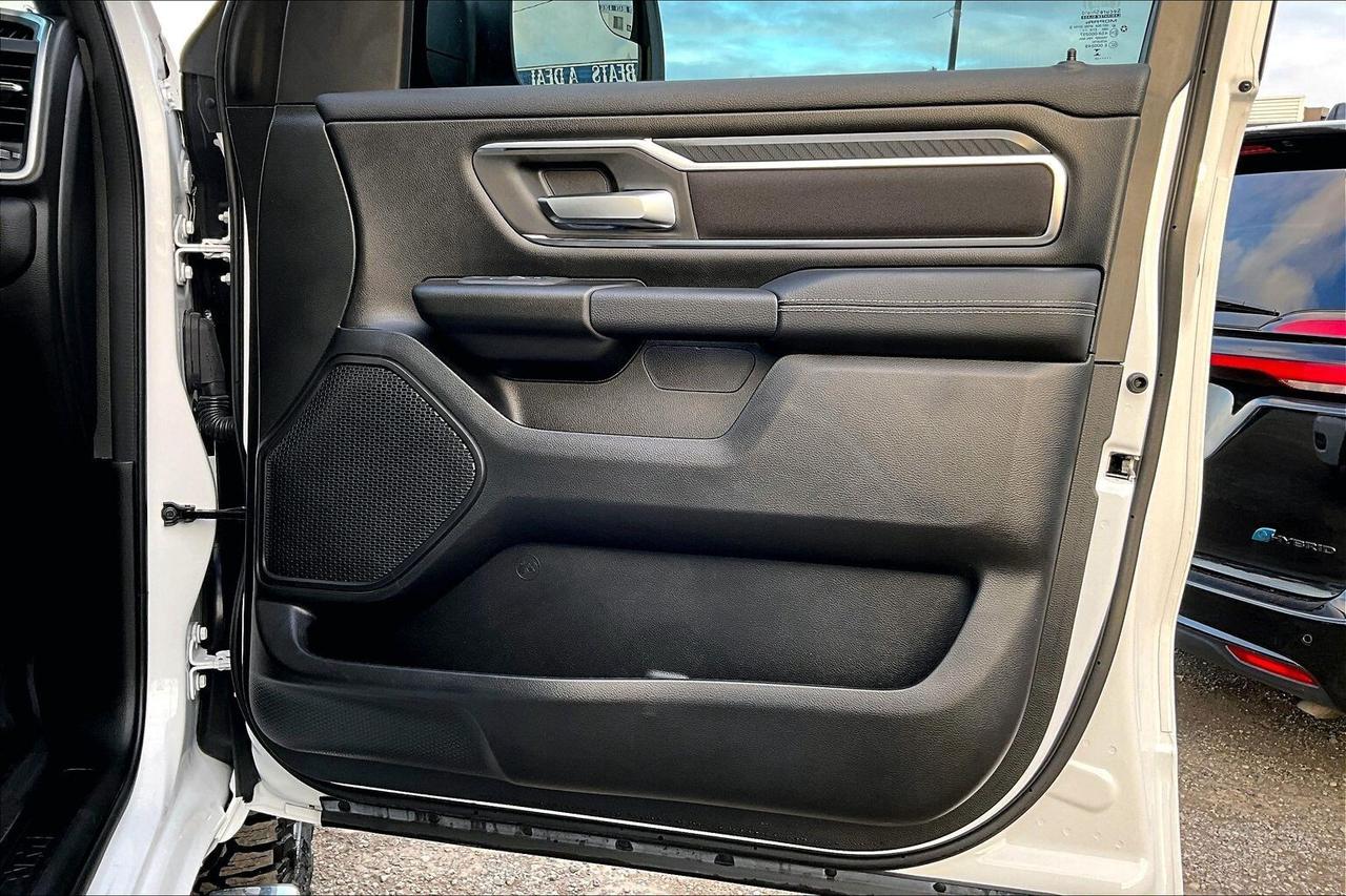 2025 RAM 1500 Big Horn Sport | Duratrac Tires | Level Kit | 4X4 Photo