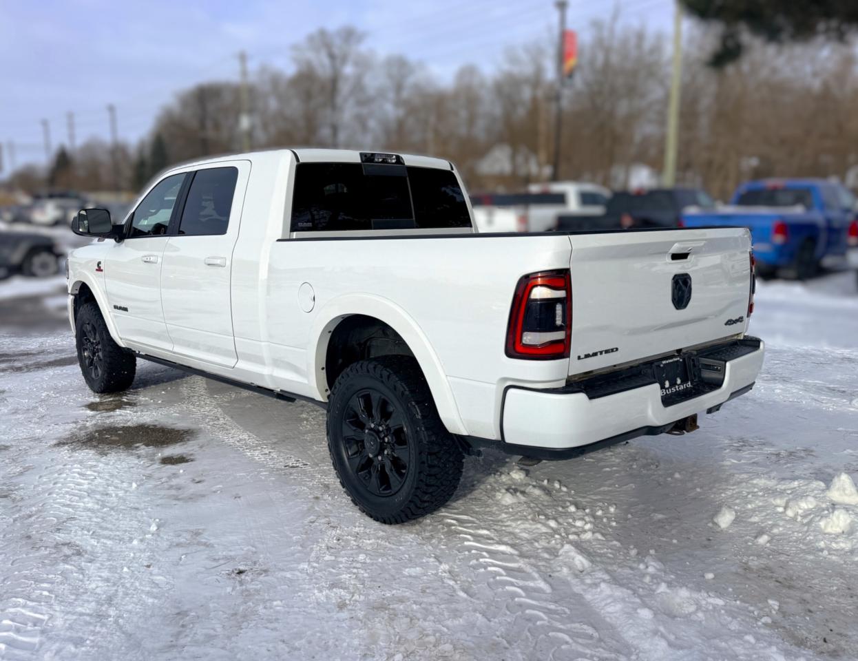 2022 RAM 2500 Limited 4x4 Mega Cab 6'4  Box | NAVIGATION | Photo