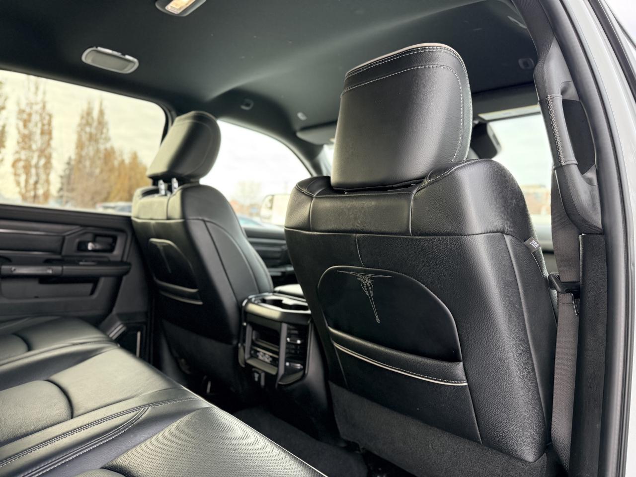 2022 RAM 2500 Limited 4x4 Mega Cab 6'4  Box | NAVIGATION | Photo