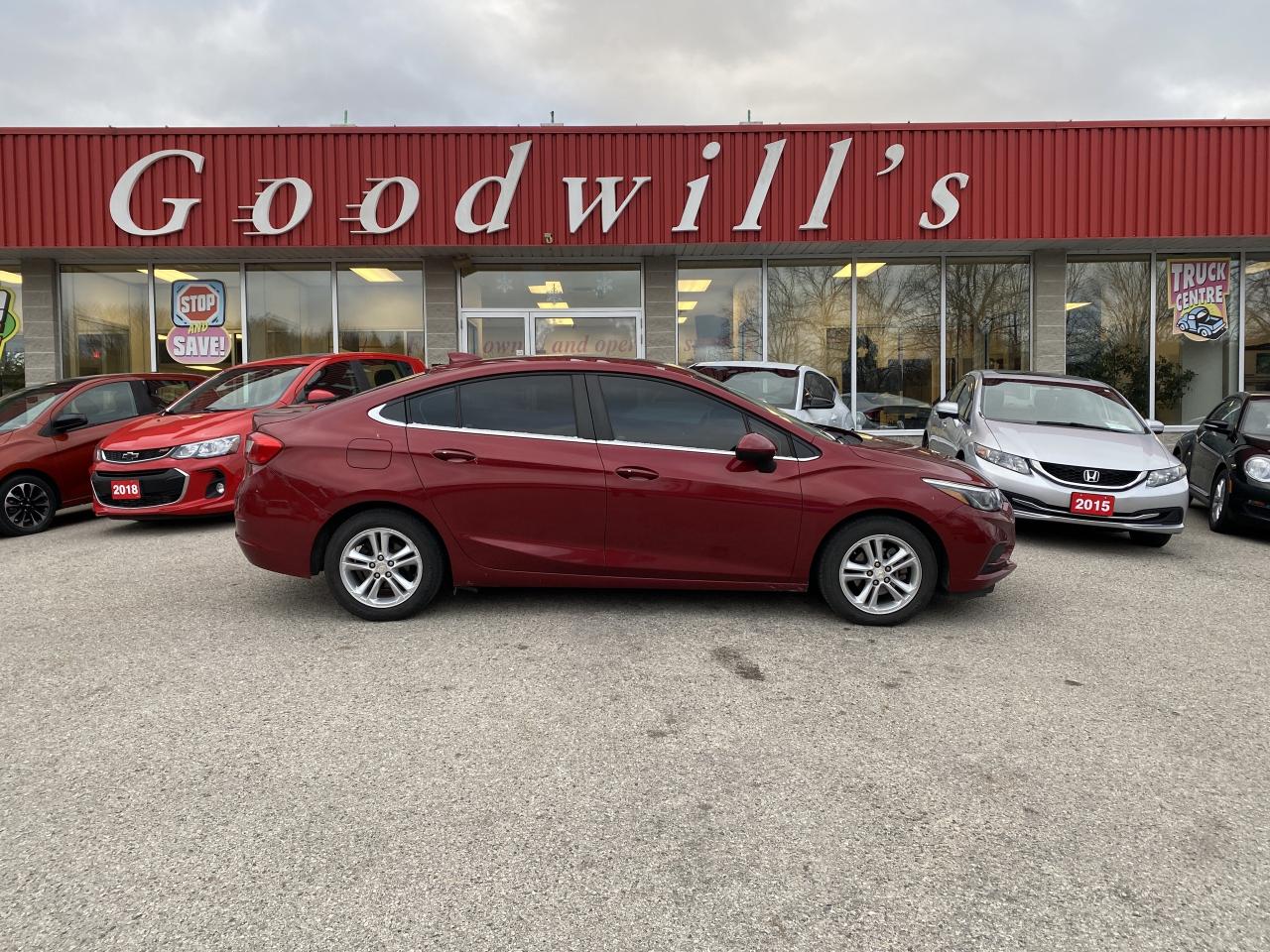 2018 Chevrolet Cruze MANUAL TRANSMISSION, BACK UP CAM, HEATED CLOTH!