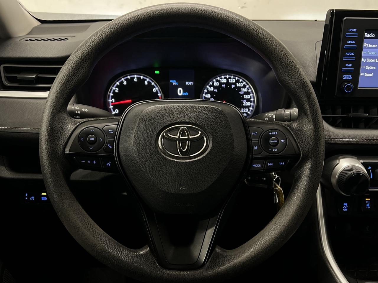 2021 Toyota RAV4 AWD |HTD SEATS |CARPLAY |BLUETOOTH | ADAPT. CRUISE Photo