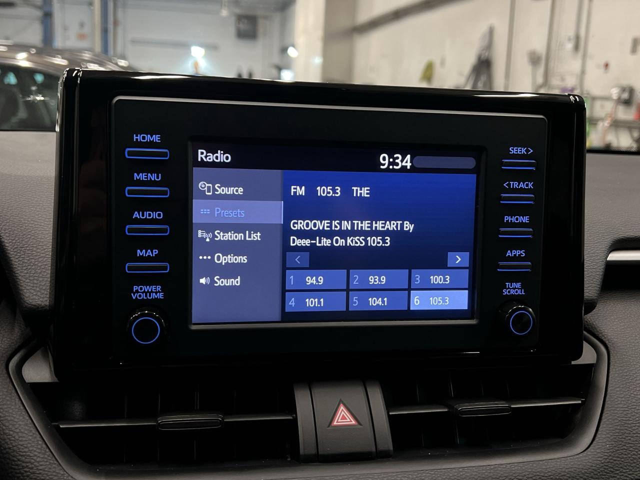 2021 Toyota RAV4 AWD |HTD SEATS |CARPLAY |BLUETOOTH | ADAPT. CRUISE Photo