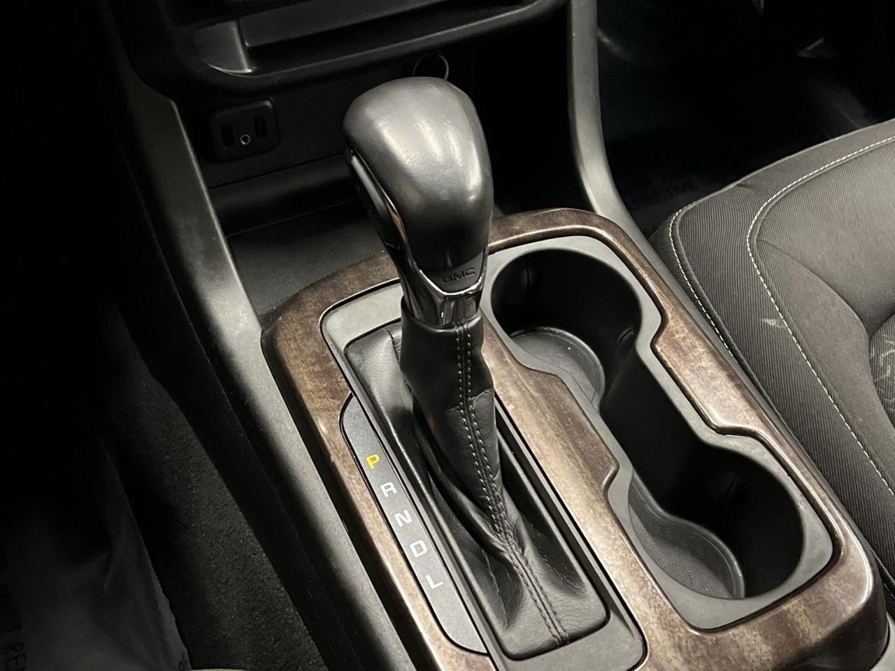 2022 GMC Canyon ELEVATION | V6 | CREW | CARPLAY| REMOTE START Photo