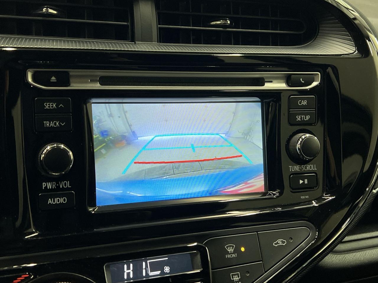 2018 Toyota Prius c HYBRID | REAR CAM | KEYLESS ENTRY |BLUETOOTH Photo